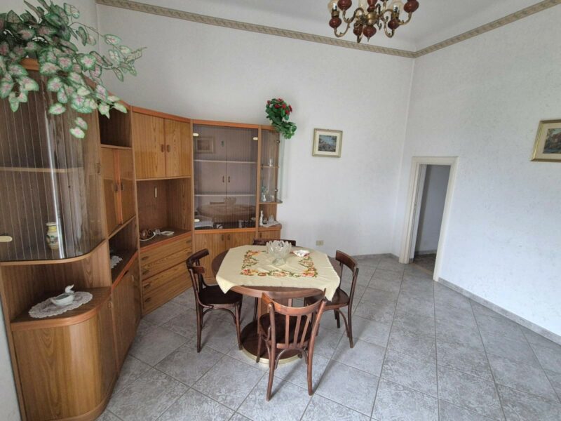 Appartamento in buone condizioni sito al 1° piano