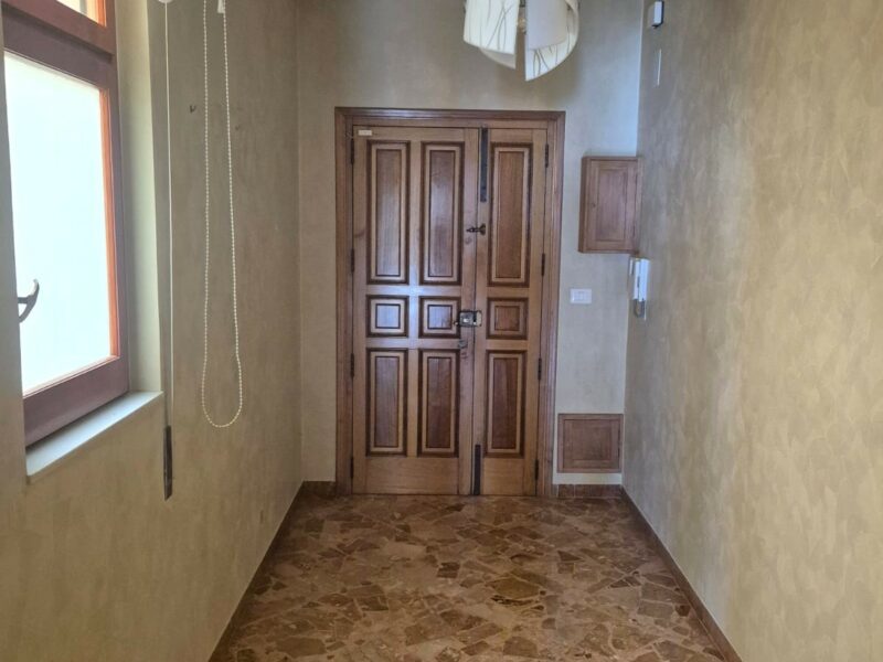 Appartamento 2° piano con ascensore in buone condizioni